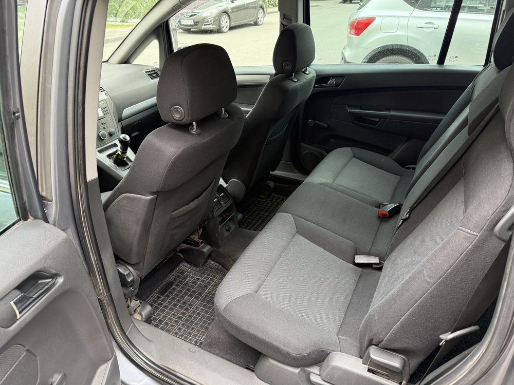 Продам opel zafira 1,9 cdti
