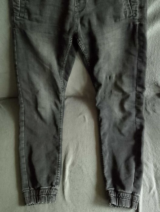 CROPP. Joggery męskie.