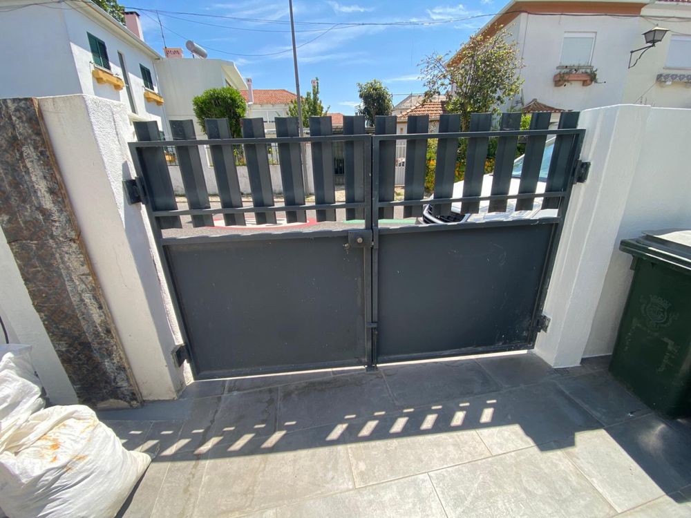 Vendo Portao Lacado Cinzento