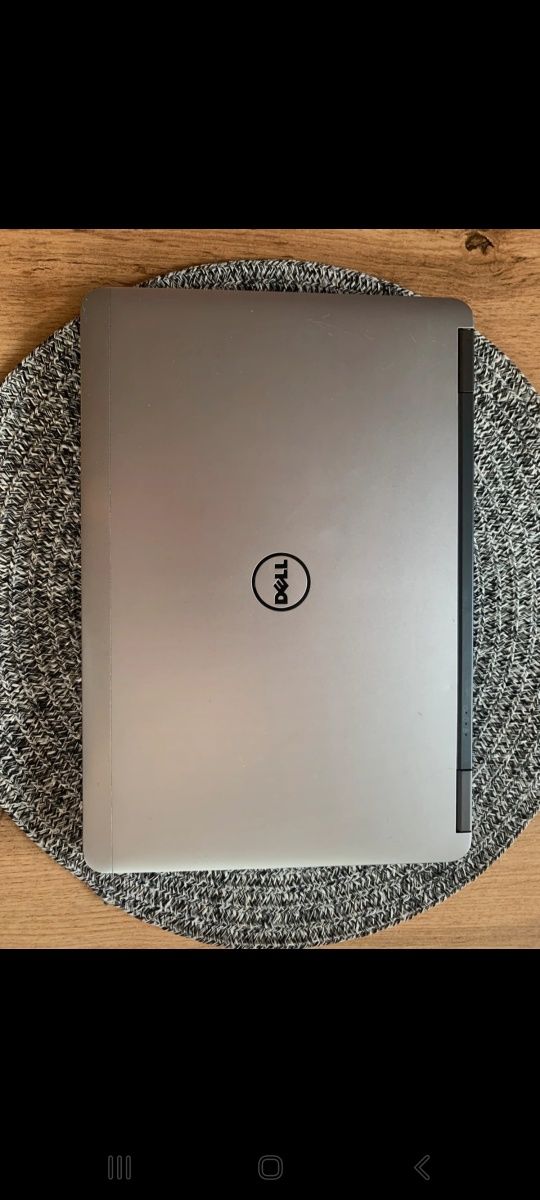 Dell Latitude E7240