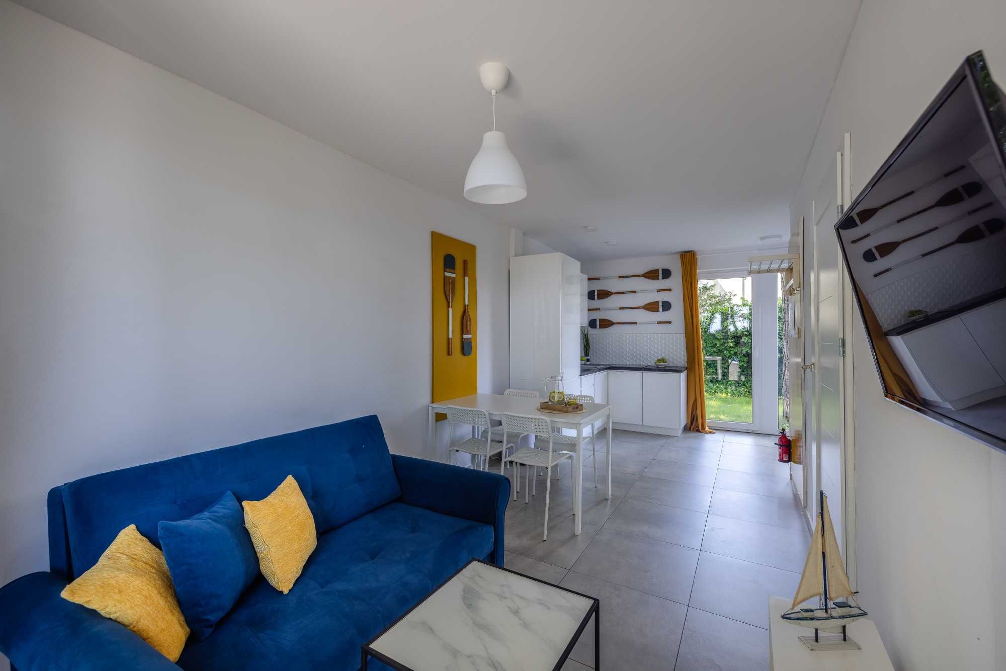 2-pokojowy apartament z widokiem na morze i ogródkiem, 100m od plaży