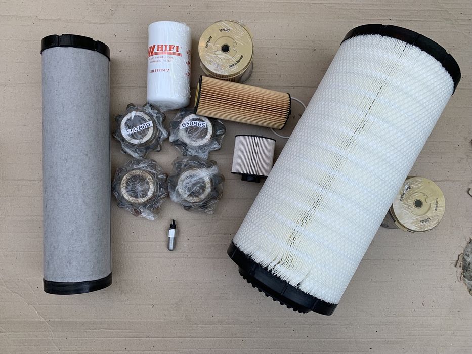 Запчасти на комбайн CLAAS