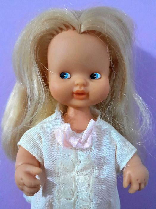Boneca Barriguitas dos Anos 80 - Original Famosa