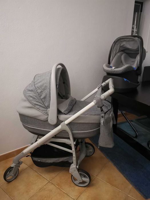 Carro para bebe (carro, ovo e alcofa)