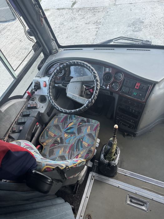 Isuzu Turkuaz туристичний автобус