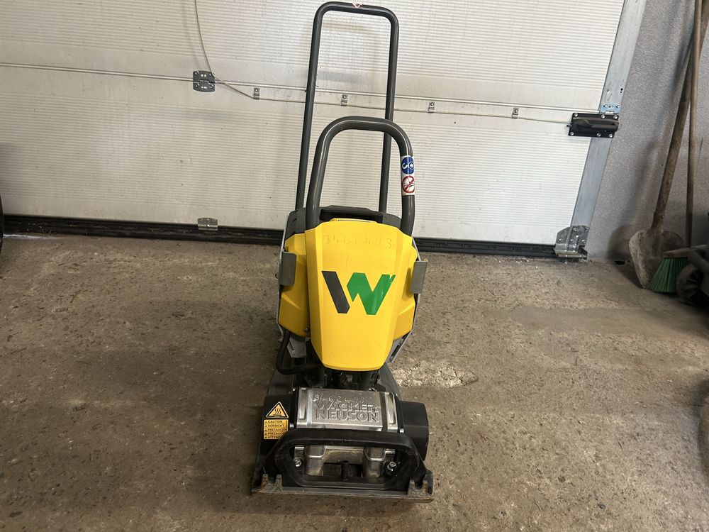 Zagęszczarka elektryczna WACKER NEUSON APS1030e