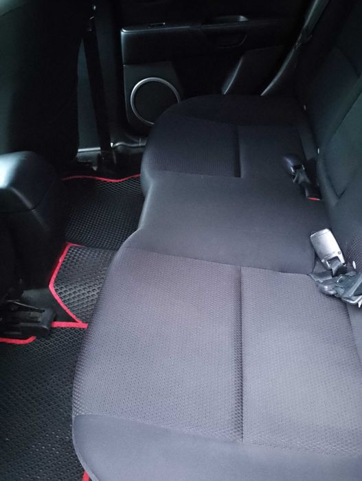 Мазда 3 хэтчбек 2006 рік