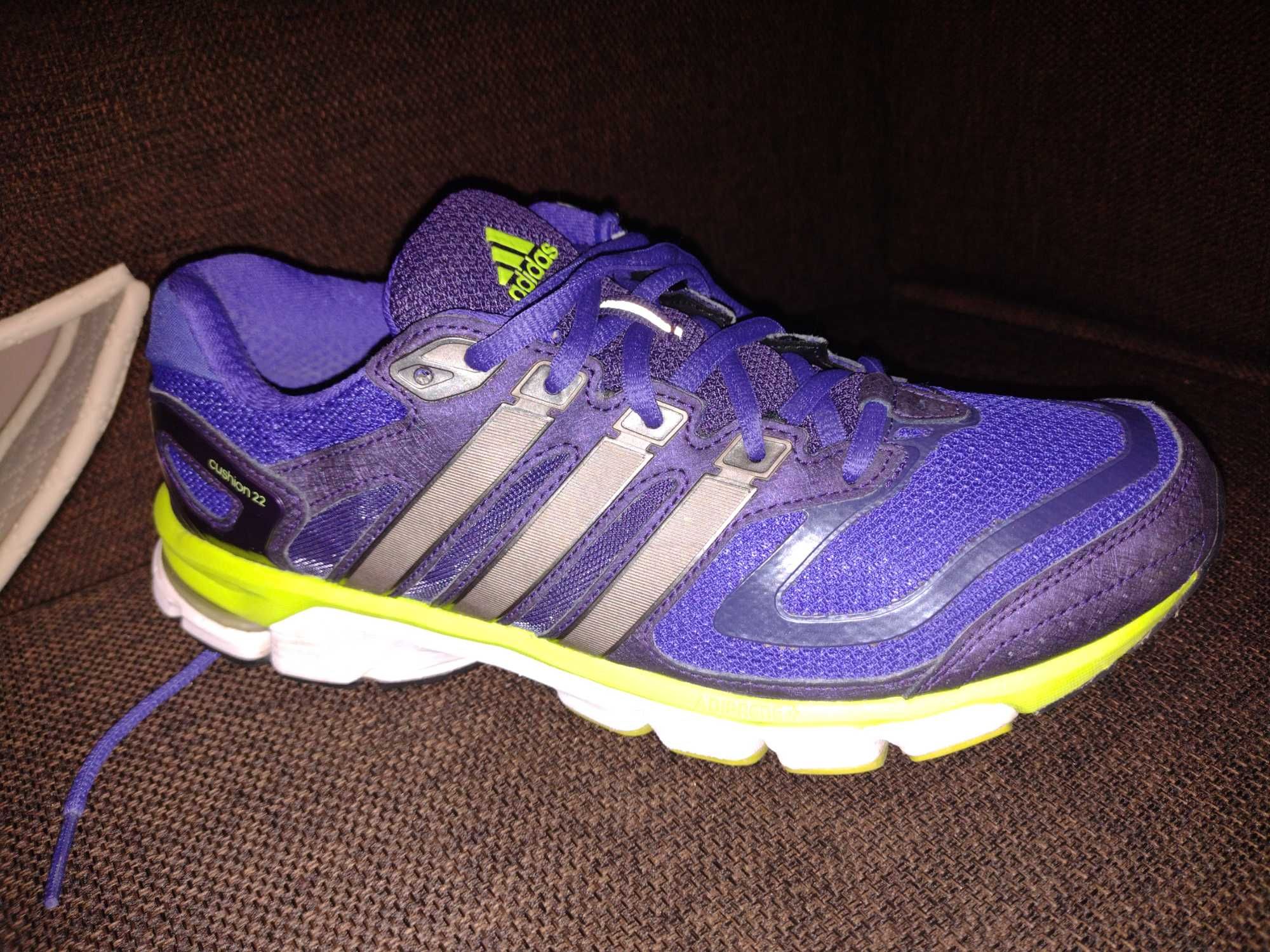 Buty Adidas Response Cushion 22 rozm. 40 2/3