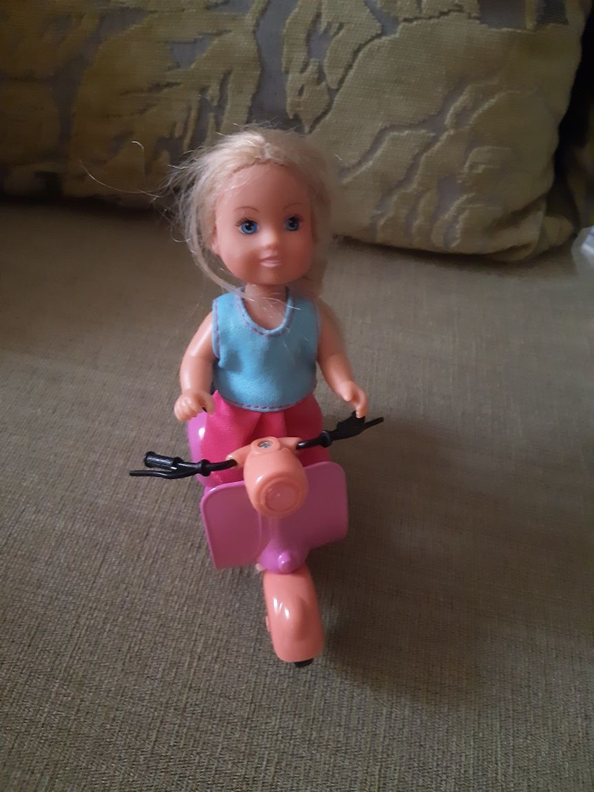 Мотоцикл для Барби и маленькой куколки