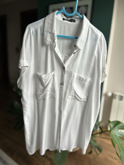 Biala galowa koszula S reserved