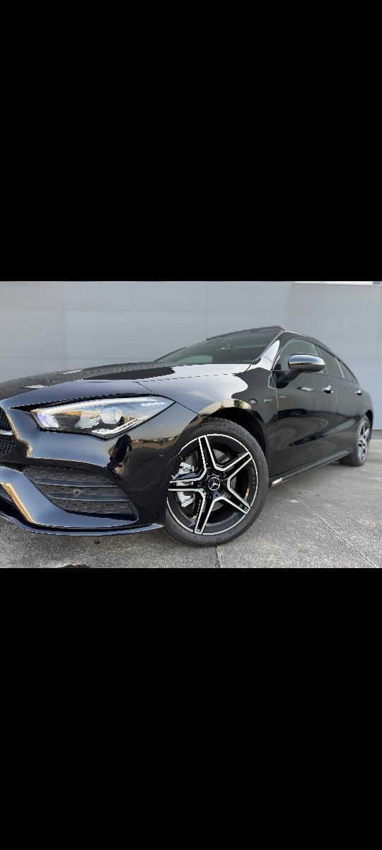Mercedes-Benz CLA250E AMG 60.000kms teto panorâmico
