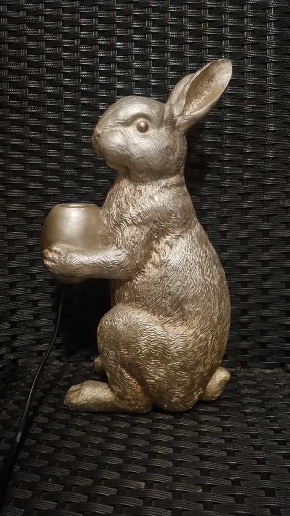 Piękna lampka królik