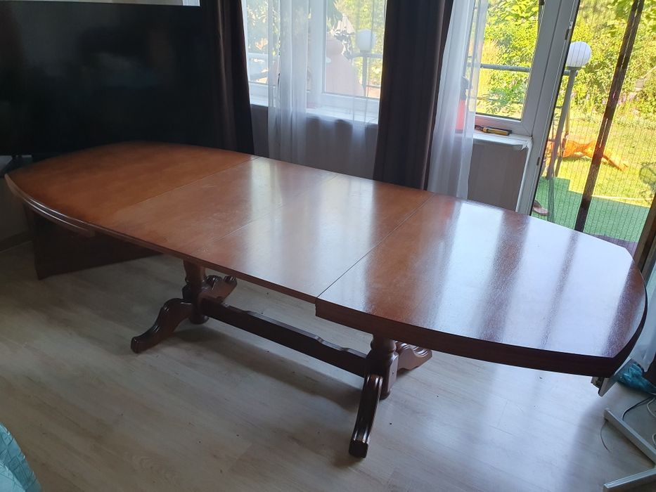 Stół duży 6-12 osób, rozsuwany (170-270 cm) lakierowany, jadalnia