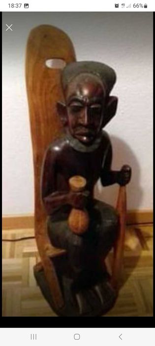 Escultura em Madeira