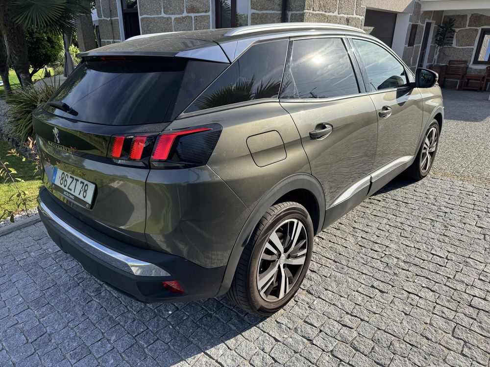 Peugeot 3008 1.5 BlueHDi Allure EAT8