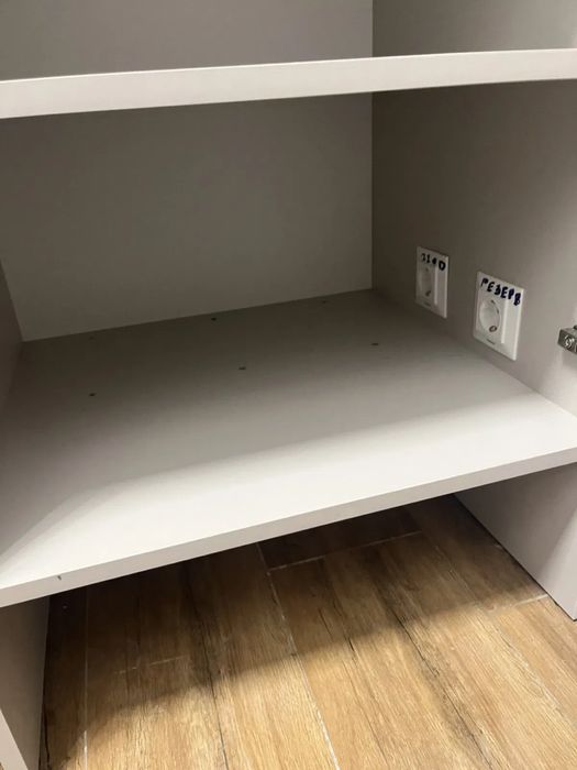 Продаж 1,5 квартири БОЗДОШ ЖК Б4