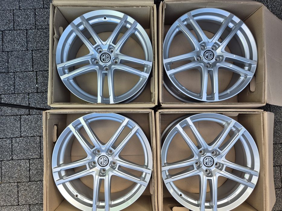 Felgi 19" MG HS eHS 5x112