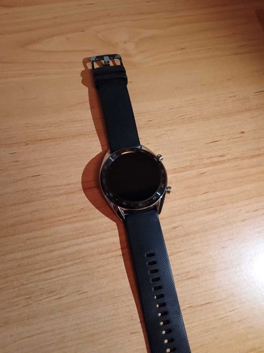 .Hawei Watch GT.
