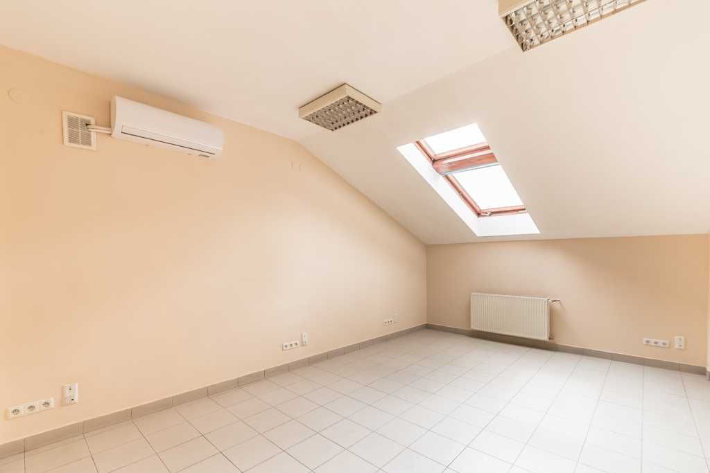 ładny lokal 30 m2 w centrum