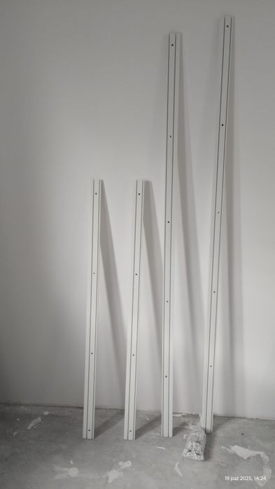 Karnisze ,szyny 2 torowe 4 szt. + żabki.