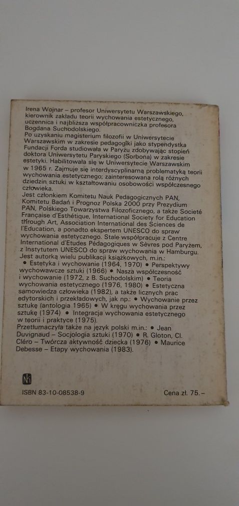 Irena Wojnar Sztuka jako "podręcznik życia"