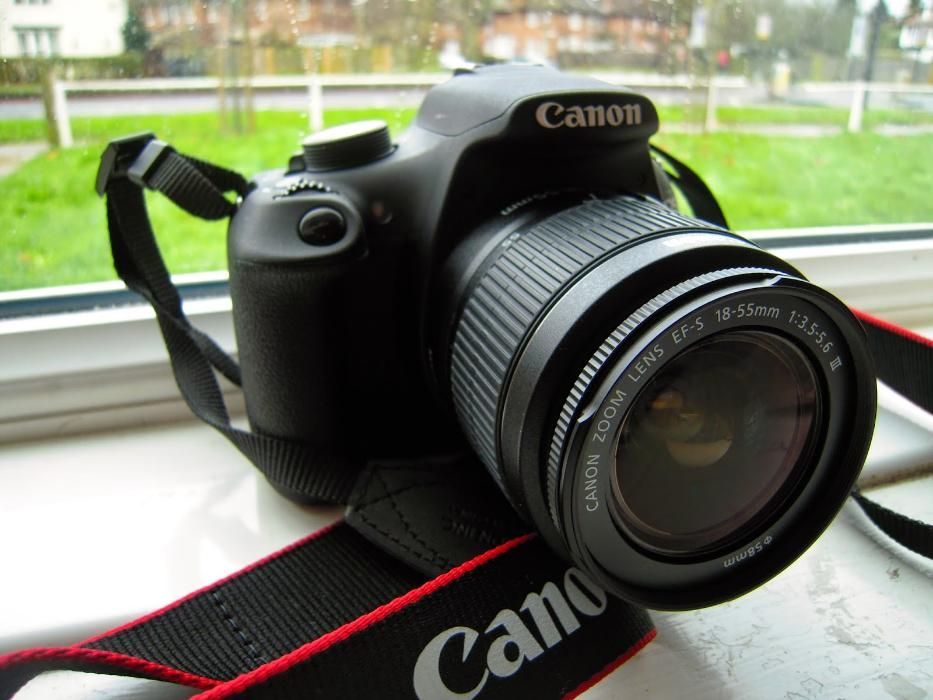 Canon EOS 1200D + acessórios