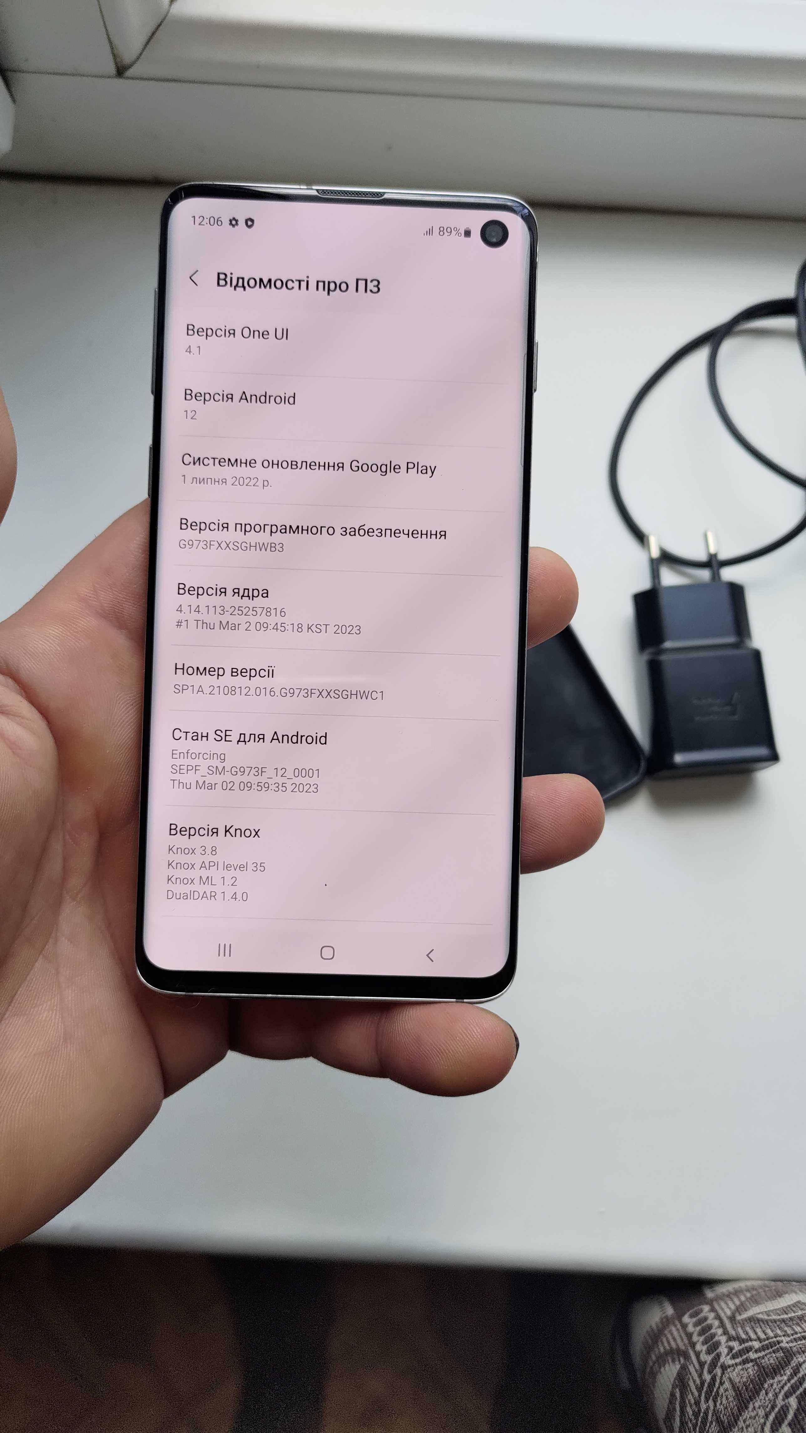 офіціал Samsung S10 8\128 на 2 сім все рідне