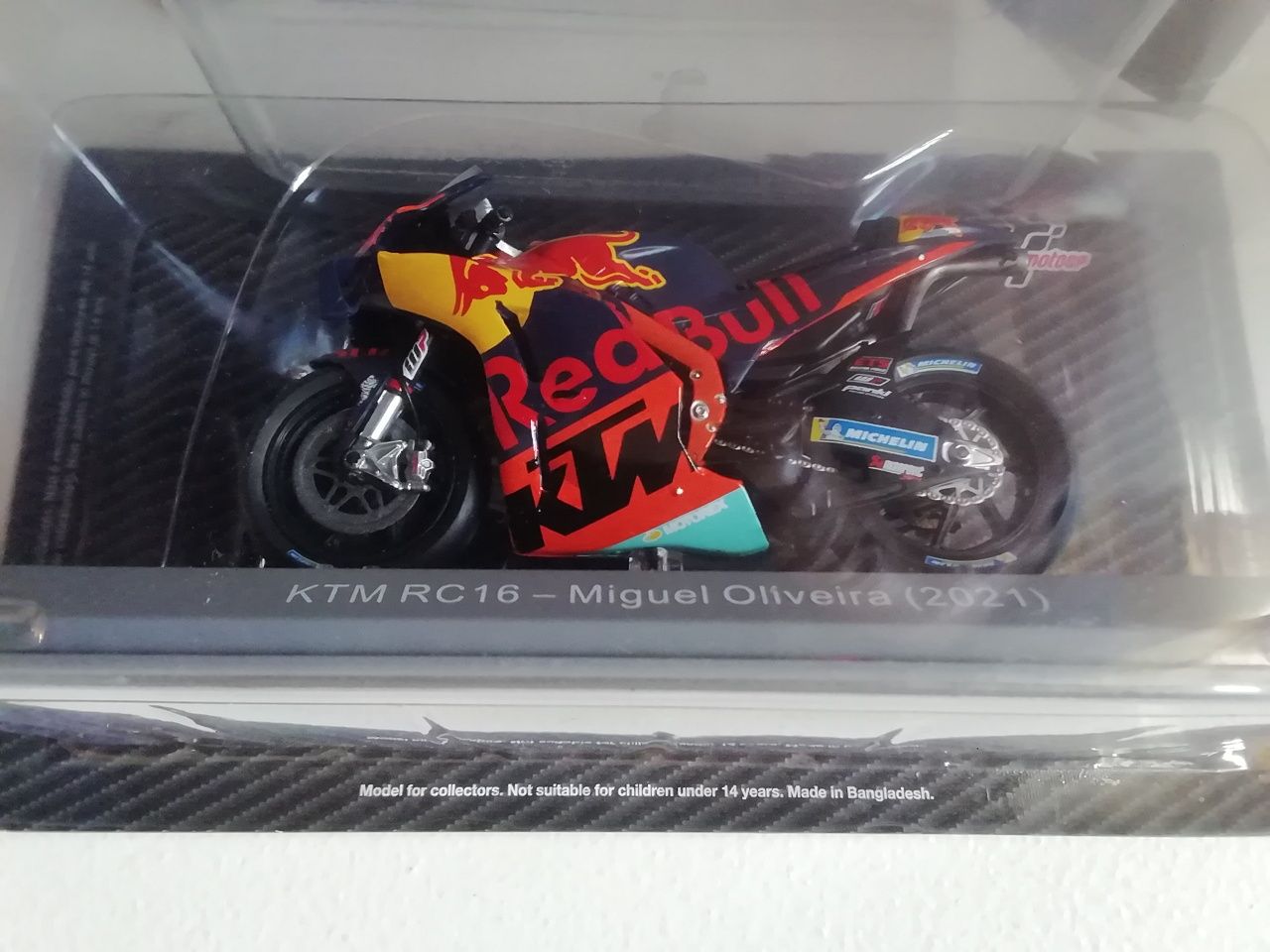 Miniatura Mota Miguel Oliveira KTM RC16 2021 Selada