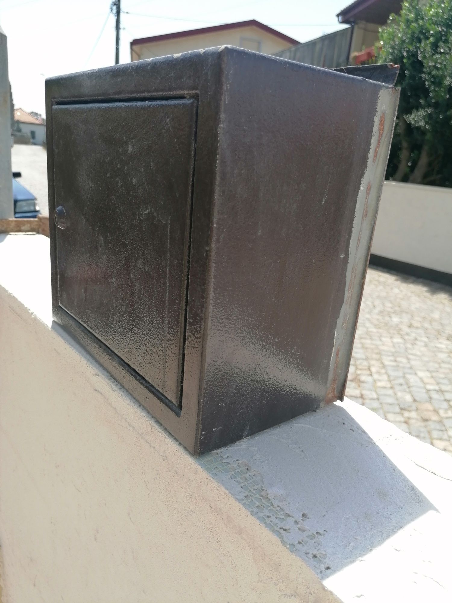 Vendo caixa de correio