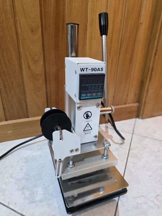 Maquina HOT FOIL WT-90AS