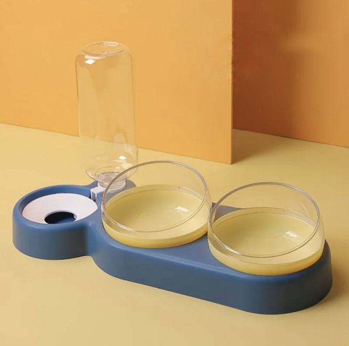 Нова кормушка для котів запакована