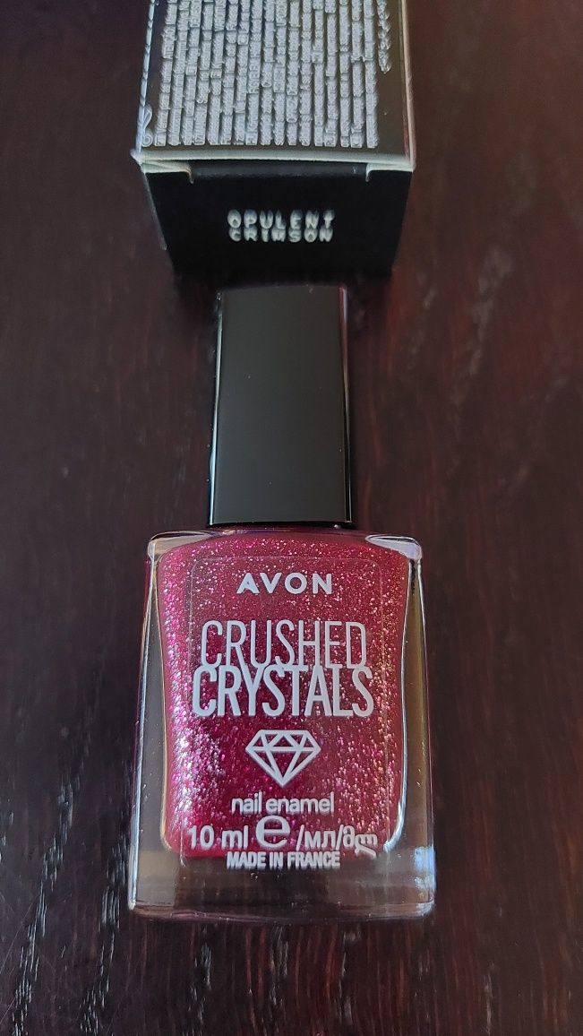Avon lakier do paznokci Crushed Crystal efekt 3D Opulent Crimson