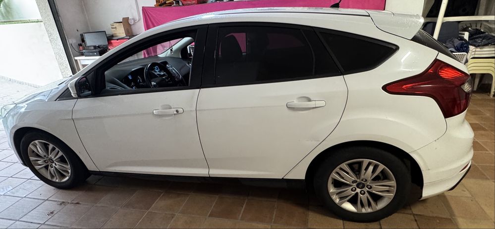 Vendo Ford Focus 2014