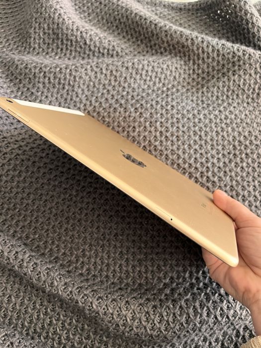 Ipad air 2 (2014) 6 покоління