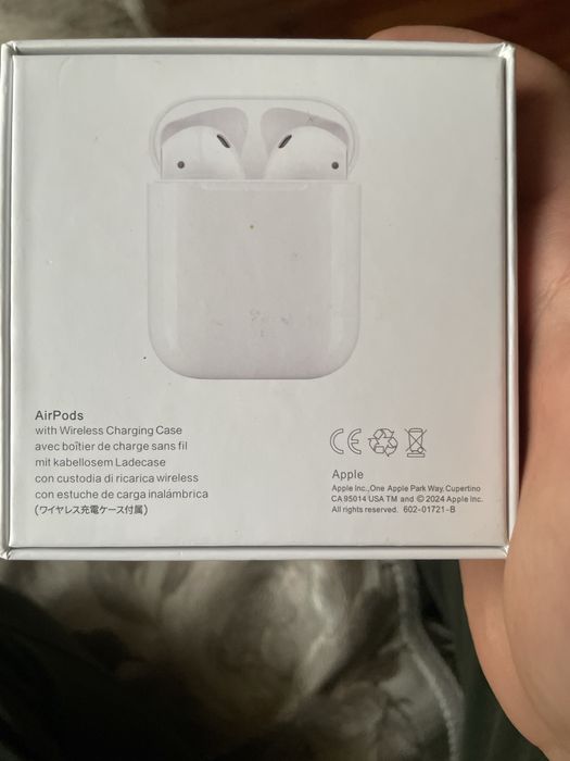 Оригінальні навушники AirPods 2 покоління + чехол у подарунок