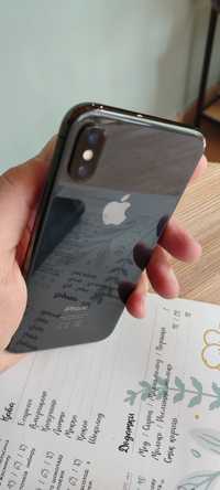 Iphone X 64, черный, трещины на экране, полностью рабочий