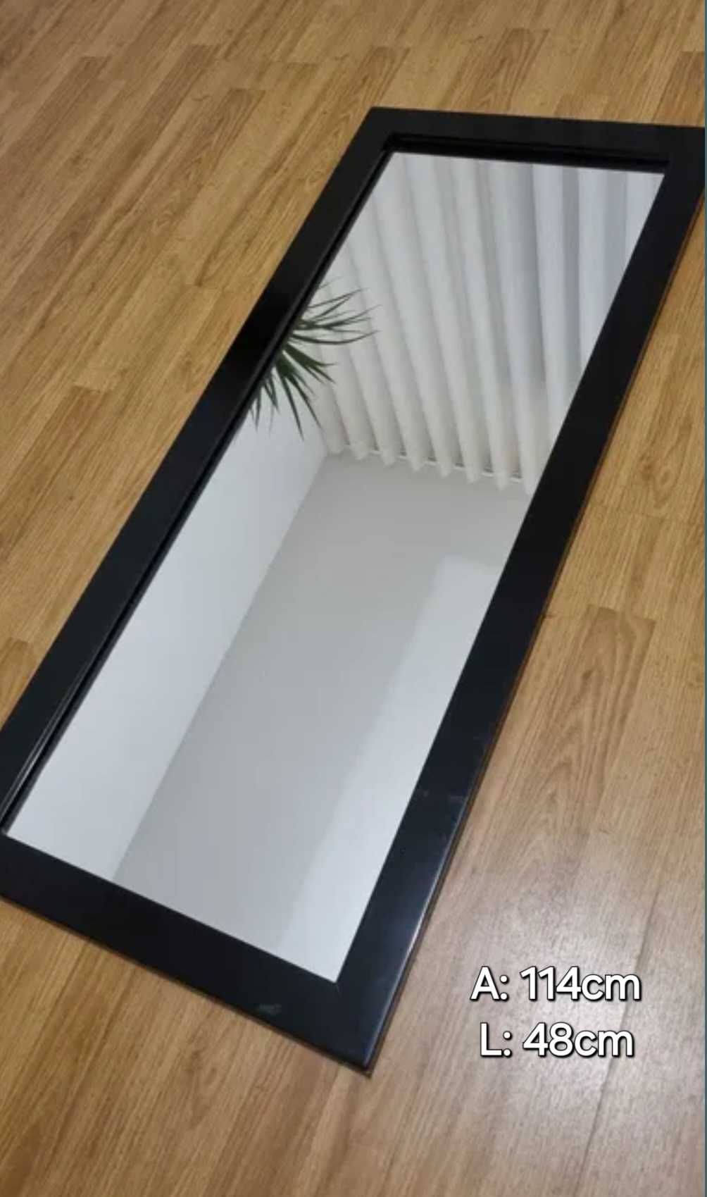 Mobília e acessórios de quarto