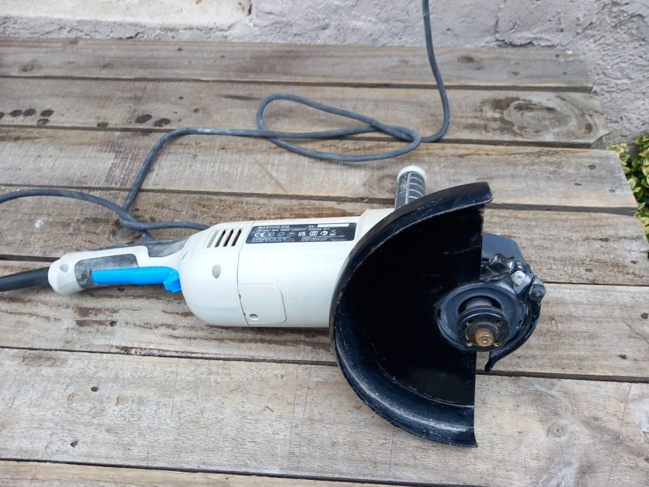 Szlifierka kątowa MacAllister 230 mm 2000 W
