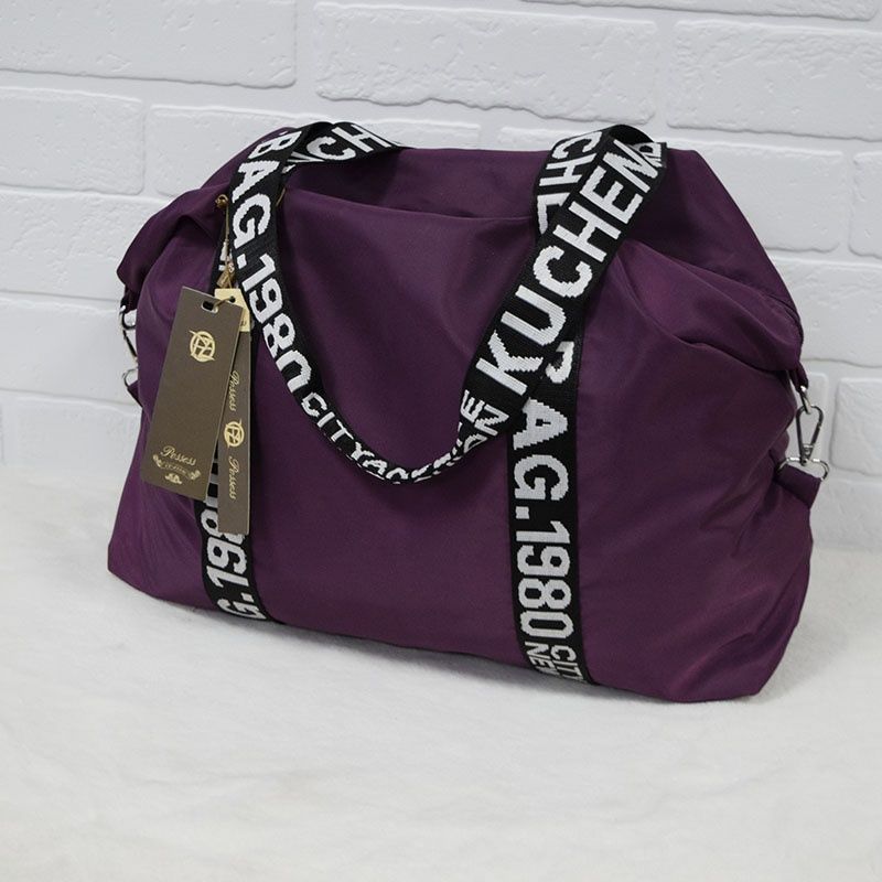 Женская универсальная дорожная спортивная сумка на плечо