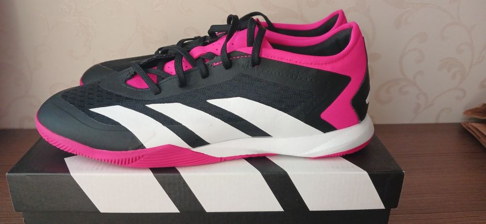 Копочки залки Adidas Predator 42, 43 розмір