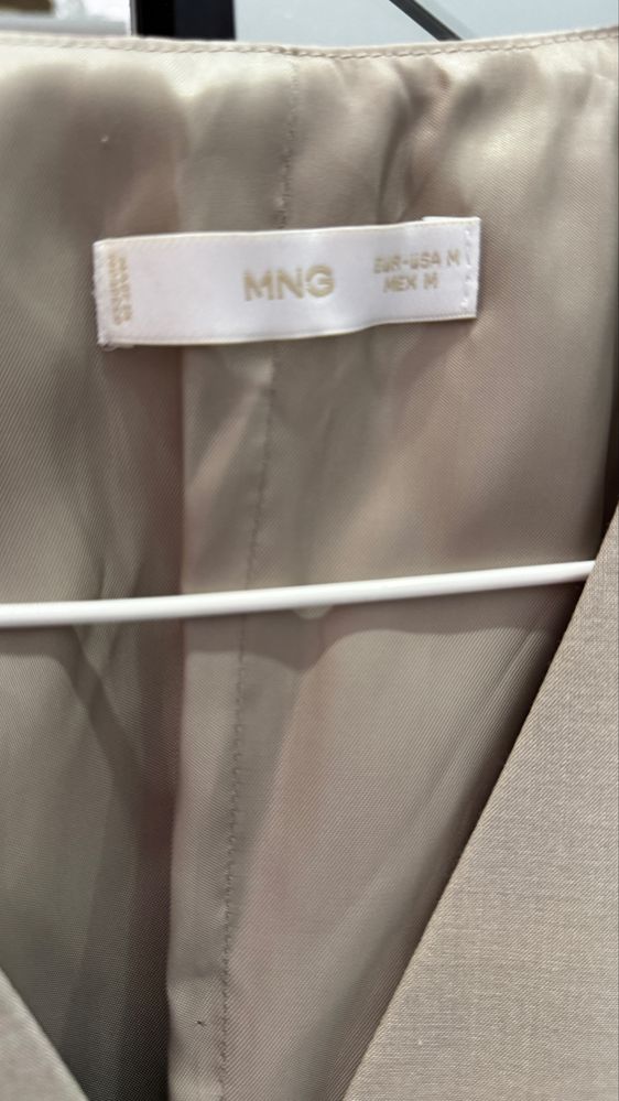 Жіноча жилетка Mango