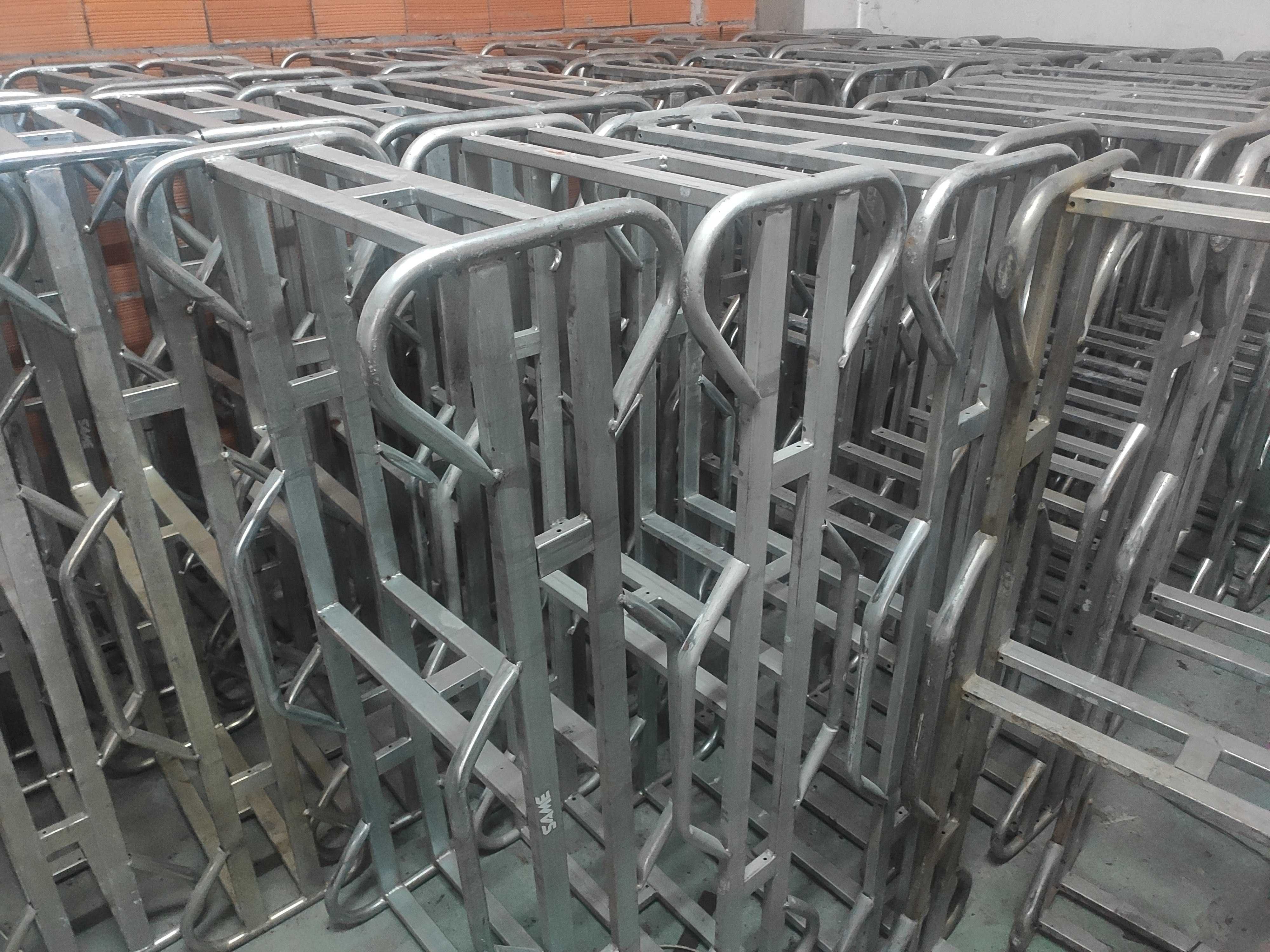 Suportes/Dormentes usados para Barricas 225L