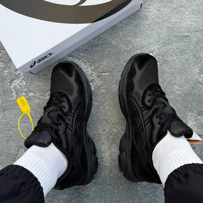 Asics Gel NYC black GORTEX
