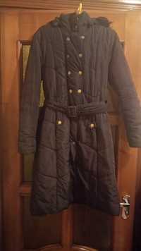 Пальто на синтепоне с капюшоном р.48