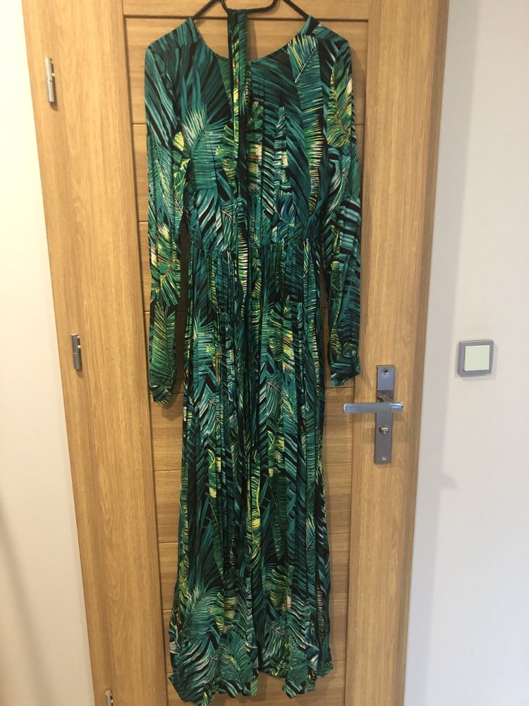 Sukienka maxi w kwiaty