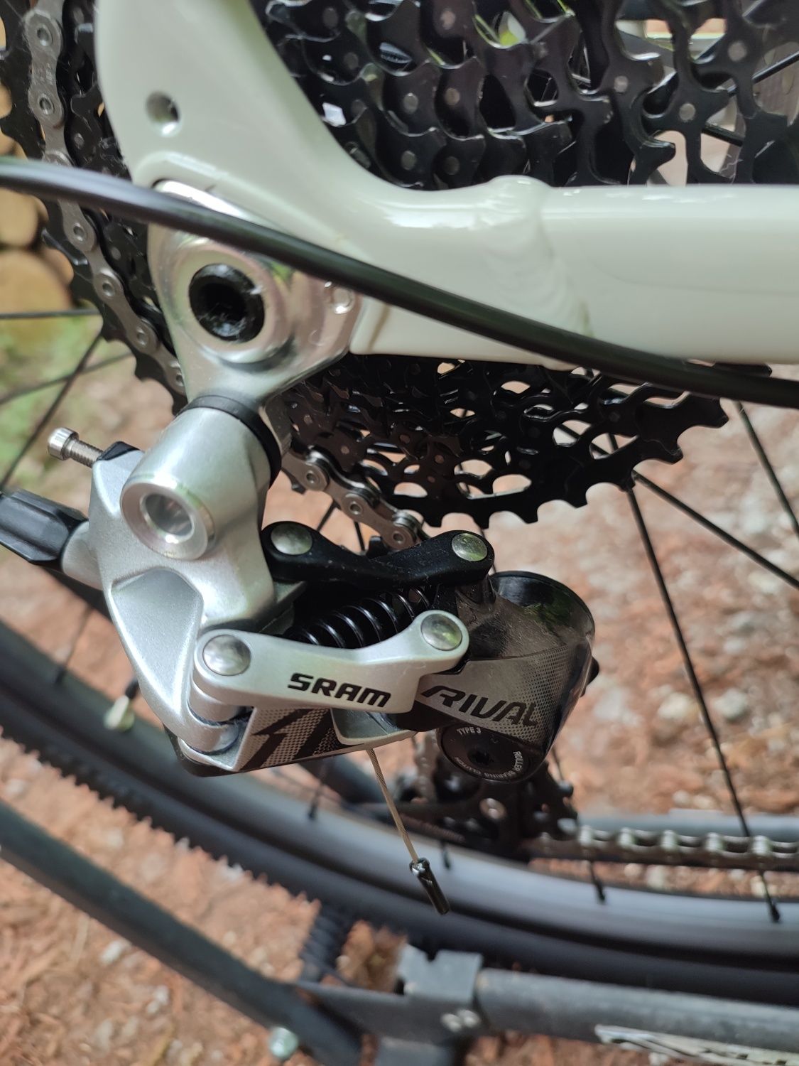 Gravel Rocky Mountain Solo 50 XL Sram Rival WTB