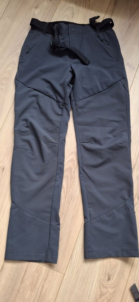 Spodnie górskie 141-150 z Decathlon jak nowe