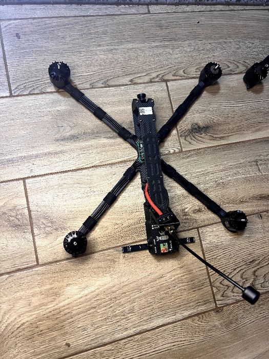 Новий фпв дрон 10-ка шрайк