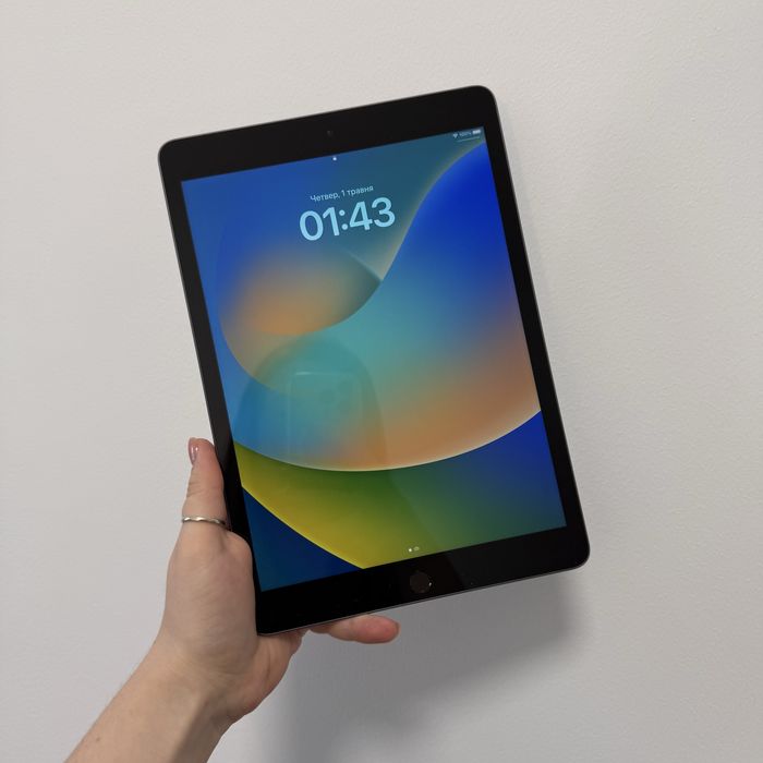 iPad 9-го покоління 64GB Wi-Fi Space Gray + Apple Pencil 1 gen