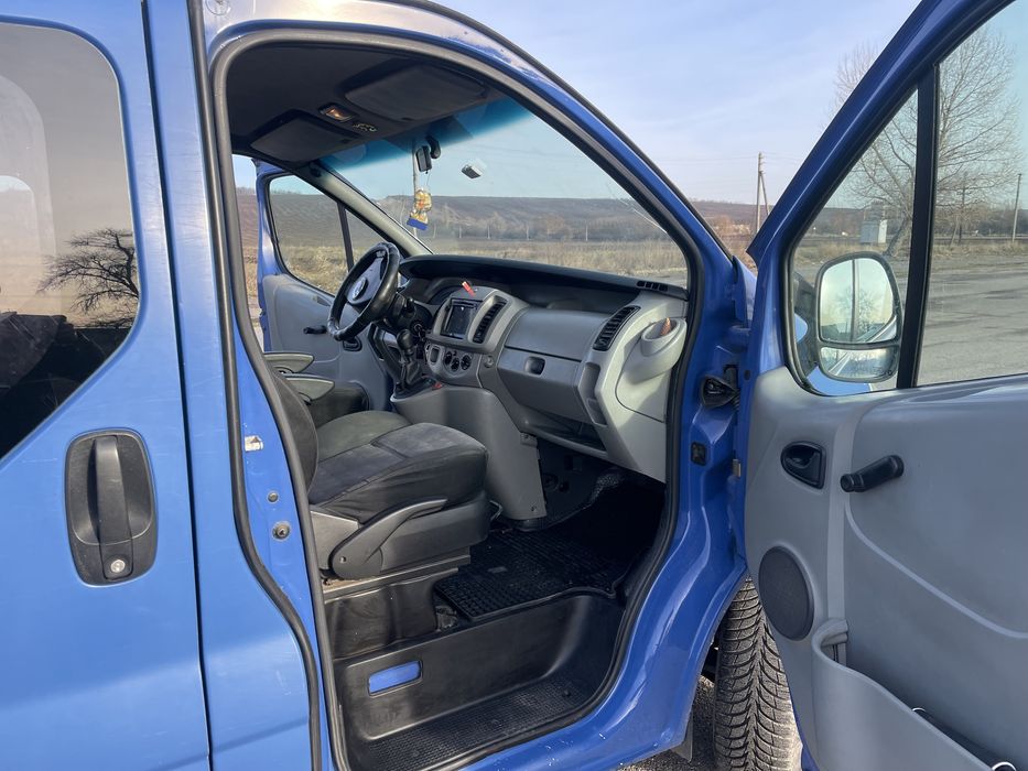 Opel Vivaro/Опель віваро/Рено трафік